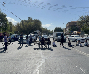 Ցուցարարները փակել են Խանջյան փողոցը