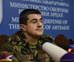 Former Artsakh President Arayik Harutyunyan Interrogated in Baku