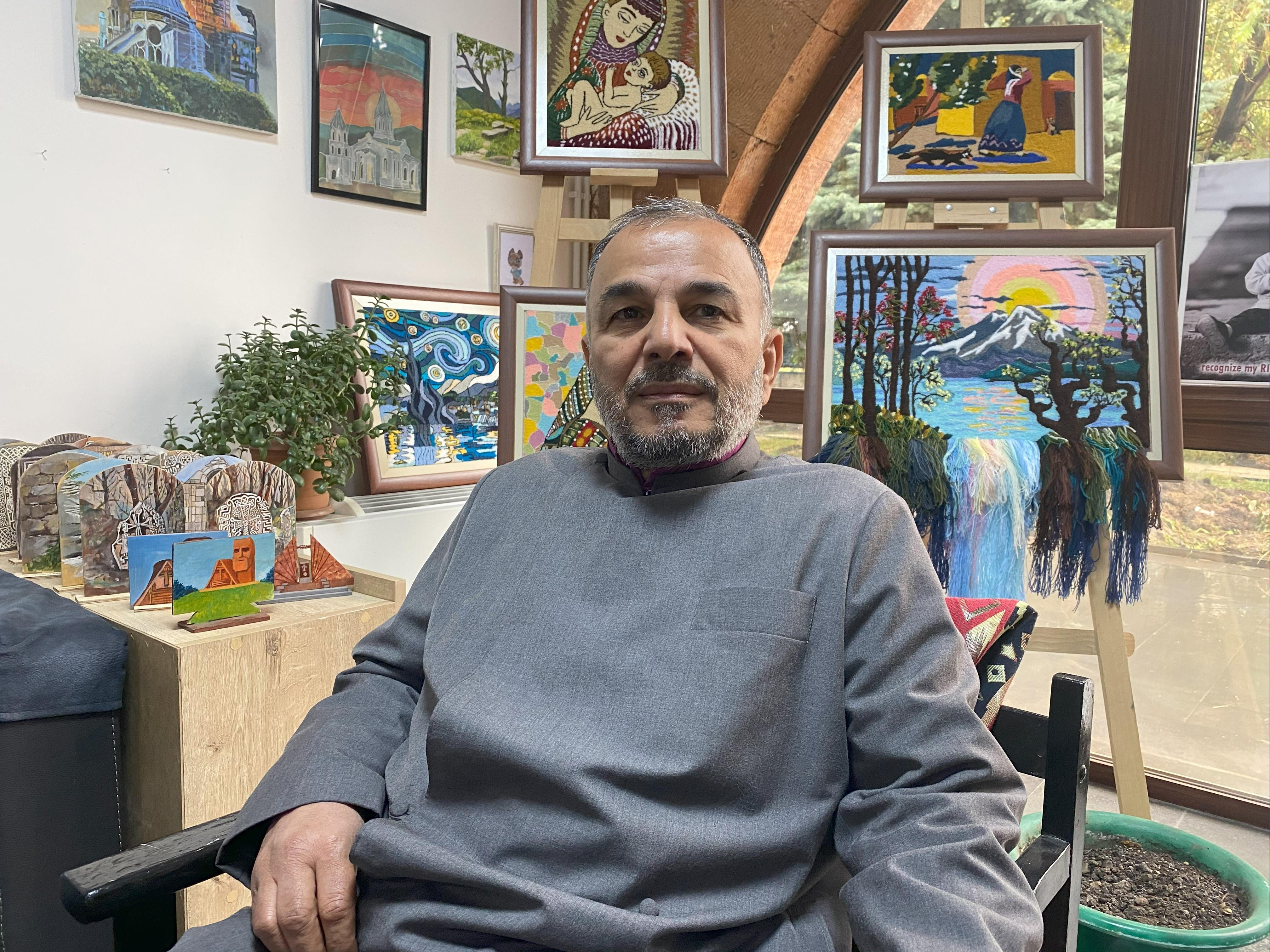 «Սկզբում մեր սիրտն Արցախի հետ էր, բայց հետո գնաց նյութական գանձերի հետևից». Արցախի թեմի առաջնորդ