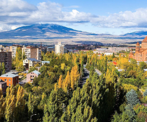 Աբովյանի նախկին քաղաքապետերի՝ հողերի վաճառքներն անվավեր ճանաչելու դատախազության հայցերը վարույթ չեն ընդունում