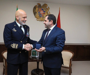 Սուրեն Պապիկյանն ընդունել է Իտալիայի զինված ուժերի գլխավոր շտաբի պետին