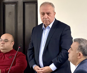 «Լավ եմ արել, ասել եմ, բա քաղաքական գործիչ եմ, հայրենիք է կորում»․ Հրանտ Բագրատյանի գործով առաջին դատական նիստը