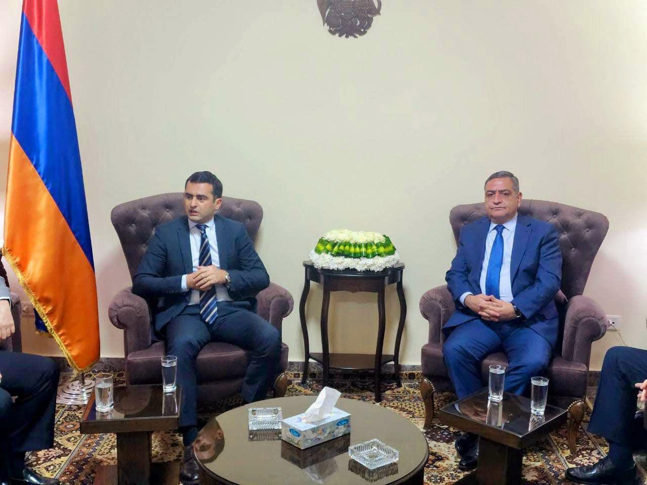 Armenian Parliamentary Deputy Speaker Meets With Armenian Community Leaders in Damascus