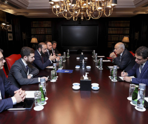 Արարատ Միրզոյանը հանդիպել է  Արաբական պետությունների լիգայի գլխավոր քարտուղարի հետ