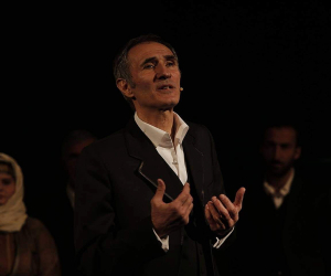 Օպտիմալացնել «Գոյը» եւ միացնել այն Սունդուկյանի անվան թատրոնին, նույնն է, ինչ փորձել յուղն ու ջուրը խառնել իրար