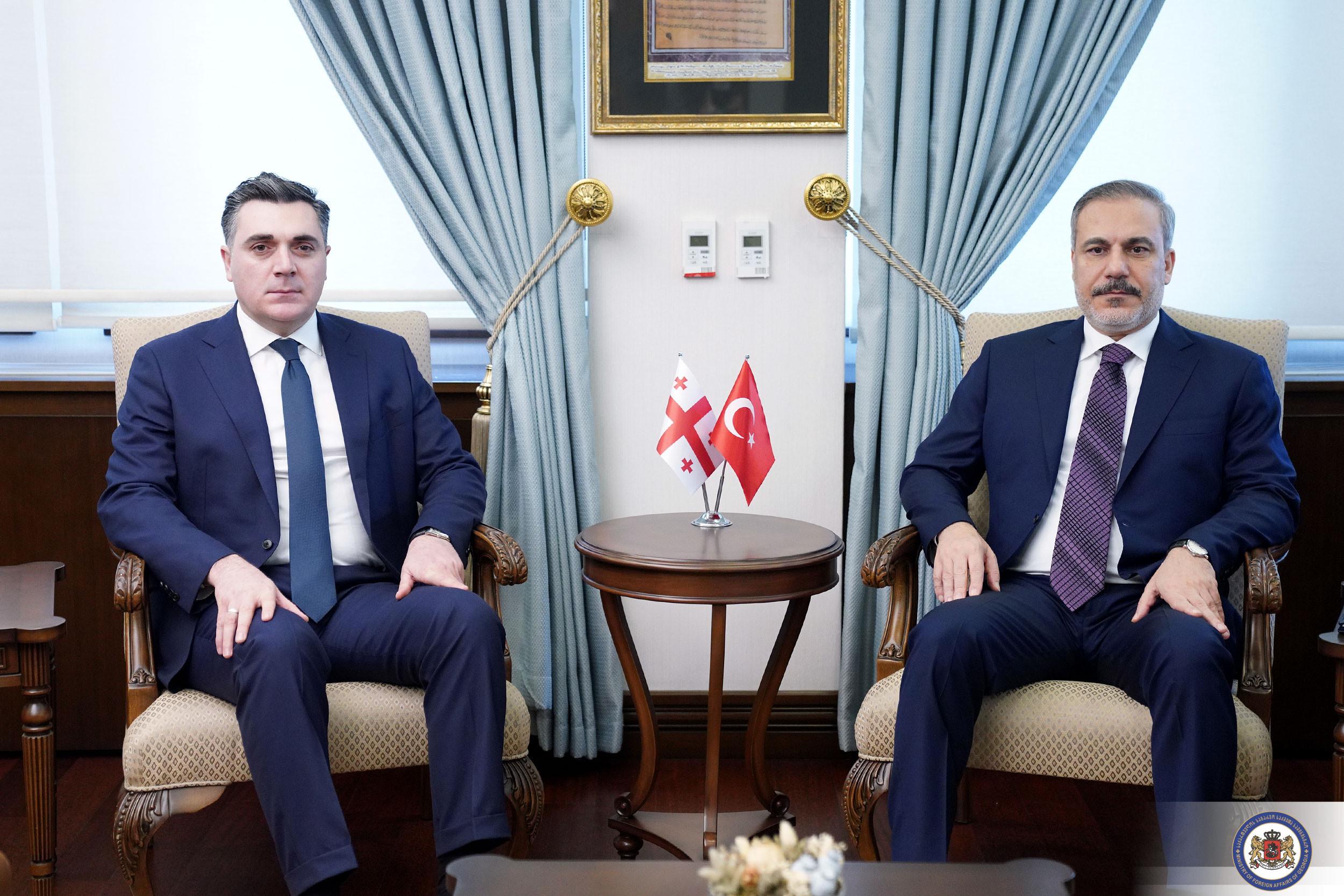 Turkish, Georgian Foreign Ministers Meet in Ankara