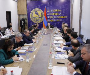Վարչապետին են ներկայացվել «Ճանապարհային դեպարտամենտ» և Տարածքային զարգացման հիմնադրամների 2023թ. գործունեության հաշվետվությունները