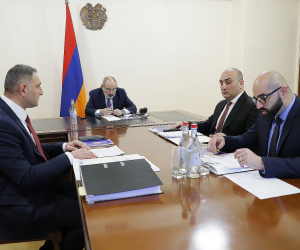 Փաշինյանին է ներկայացվել Պետական պահպանության ծառայության գործունեության հաշվետվությունը