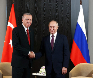 Erdoğan, Putin Discuss Continued Cooperation
