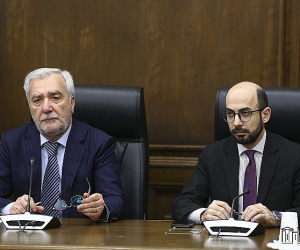 Խորհրդարանական ճեպազրույցներ. «Քաղաքացիական պայմանագիր» խմբակցություն