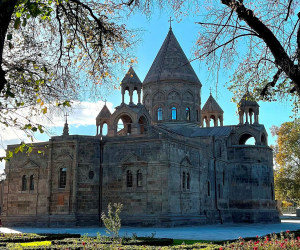 Church Leaders in Armenia Condemn Pashinyan's "Defeatist" Policy Towards Azerbaijan