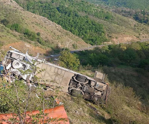 Ավտոբուսը դուրս է եկել ճանապարհի երթևեկելի հատվածից և գլորվել ձորը․ 4 զոհ և 9 տուժած կա (թարմացված)