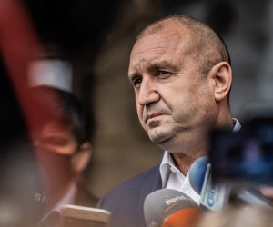 Բուլղարիայի նախագահը ժամանել է Ադրբեջան