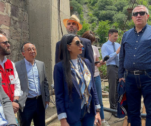 Պաշտպան Անահիտ Մանասյանն այցելել է Լոռու մարզի աղետի գոտի