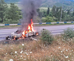 Պտղավան գյուղում այրվել է ավտոմեքենա