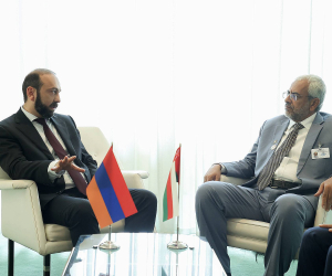 Հայաստանի ԱԳ նախարարի և Օմանի էկոնոմիկայի նախարարի հանդիպումը