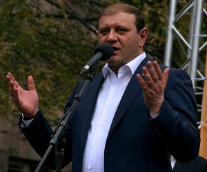 Դատախազը Տարոն Մարգարյանի ապօրինի գույքի բռնագանձման հիմքում դրված հաշվարկները տրամադրեց դատարանին
