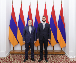 Ռուբեն Ռուբինյանն ընդունել է Հայաստանում Իրանի դեսպանին