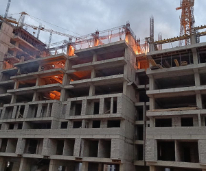 Հրդեհ կիսակառույց շենքում