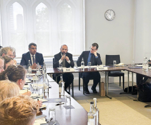 Արարատ Միրզոյանը մասնակցել է կլոր-սեղան քննարկման ՄԹ ռազմավարական հետազոտությունների միջազգային ինստիտուտում
