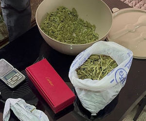 Բացահայտվել է թմրամիջոցների ապօրինի շրջանառությամբ զբաղվող խումբ. երեք անձ կալանավորվել է