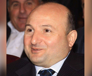 Վարդան Ղուկասյանին, կնոջն ու զավակներին այսօր հրավիրել են ապօրինի ծագում ունեցող գույքի բռնագանձման գործերով վարչություն