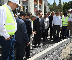 Արայիկ Հարությունյանը Երևանի բուսաբանական այգում ծանոթացել է «Կյանքի պուրակ»-ի կառուցման աշխատանքների ընթացքին