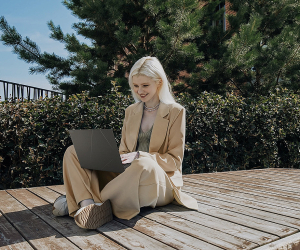 ASUS Zenbook S 16: Будущее компьютерных технологий