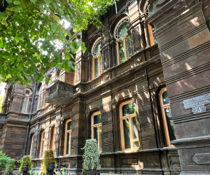 Landmark Yerevan Building to Become Modern Fashion Complex