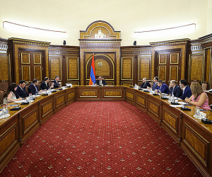 Փոխվարչապետի գլխավորությամբ տեղի է ունեցել սուբվենցիայի հայտերի գնահատման հանձնաժողովի նիստը