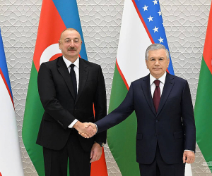Ադրբեջանի և Ուզբեկստանի նախագահները ստորագրել են դաշնակցային հարաբերությունների մասին պայմանագիր