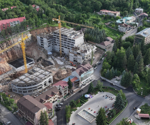 Tzaghkadzor: High-Rise Building Boom Threatens Armenian Resort Town