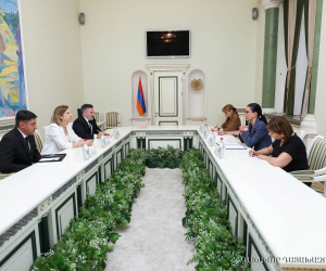Գլխավոր դատախազը Հայաստանում ԱՄՆ դեսպանի հետ քննարկել է երկուստեք հետաքրքրություն ներկայացնող հարցեր