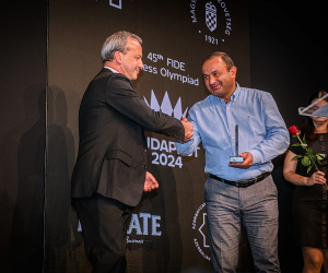 Armenia's Men's Chess Team Named &quot;Team of the Century&quot;