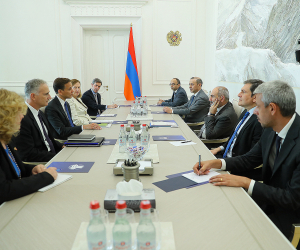 Վարչապետ Փաշինյանն ընդունել է ԱՄՆ պետքարտուղարի փոխտեղակալ Ջոշուա Հաքի գլխավորած պատվիրակությանը