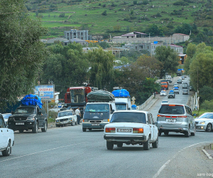 ԼՂ-ից բռնի տեղահանվածների համար սահմանվել է տրանսպորտային միջոցների նկատմամբ սեփականության իրավունքի գրանցման պարզեցված և արտոնյալ ընթացակարգ