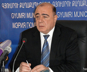Իրավապահները չեն հայտնում՝ Գյումրու նախկին քաղաքապետի նկատմամբ հետախուզում հայտարարվել է, թե ոչ