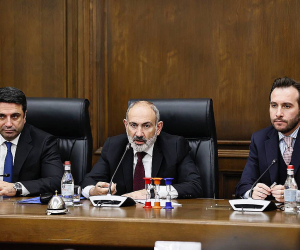 Նիկոլ Փաշինյանը հանդիպել է ԱԺ «Քաղաքացիական պայմանագիր» խմբակցության հետ