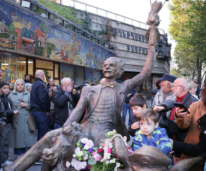 Yervand Manaryan Statue Unveiled in Yerevan
