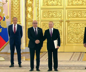 ՌԴ-ում Հայաստանի դեսպան Գուրգեն Արսենյանն իր հավատարմագրերն է հանձնել Վլադիմիր Պուտինին