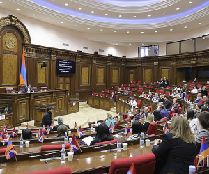 Խորհրդարանական լսումներ երեխայի իրավունքների հարցերի վերաբերյալ