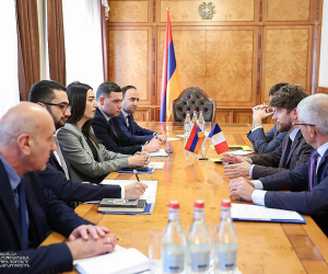 ՆԳ նախարարն ընդունել է Ֆրանսիայի արտակարգ և լիազոր դեսպանին