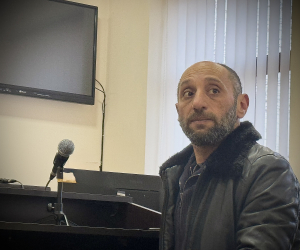 «Մեզ տեղափոխում են, չգիտեմ՝ ուր, հեռախոս չի լինի, սա եղել է մեր վերջին խոսակցությունը». զոհված զինծառայողի հոր ցուցմունքը