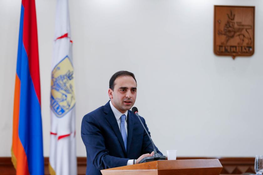 Տիգրան Ավինյանն ընդդեմ «ՍիվիլՆեթի». քաղաքապետը պետական տուրքի գծով արտոնության միջնորդություն է ներկայացրել