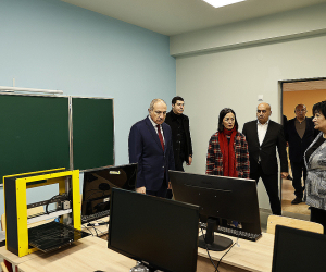 Փաշինյանն այցելել է Տավուշի մարզի Գանձաքարի նորակառույց միջնակարգ դպրոց