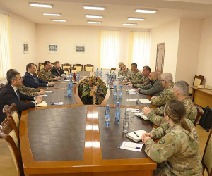 Պաշտպանության նախարարությունը ընդունել է Կանզասի պատվիրակությանը