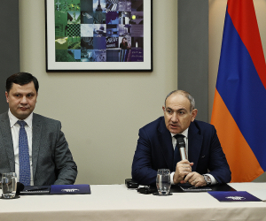 Վարչապետը հանդիպում է ունեցել Ֆրանսիայի հայ համայնքի ներկայացուցիչների հետ