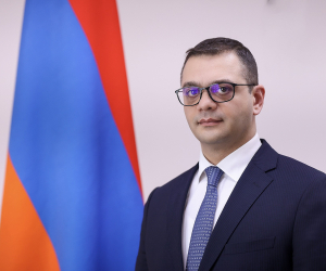Ռոբերտ Աբիսողոմոնյանը նշանակվել է ԱԳ նախարարի տեղակալ