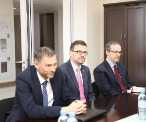 ԱԳ նախարարի տեղակալն ընդունել է Հայաստան-Ադրբեջան խաղաղության գործընթացի հարցերով հատուկ բանագնաց Քրիս Ալանին