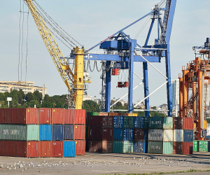 West-Russia: Trade Under Sanctions